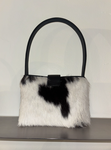 La Peque Shoulder Bag