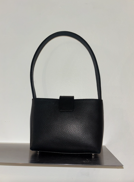 La Peque Shoulder Bag