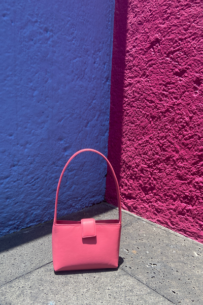 La Peque Shoulder Bag