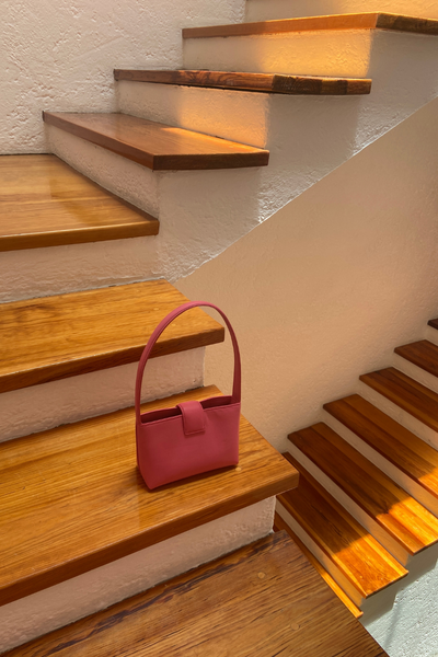 La Peque Shoulder Bag
